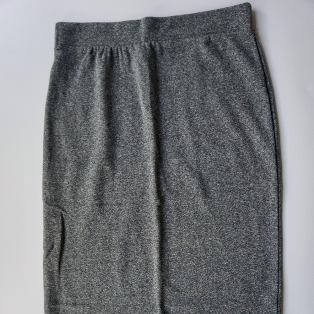 H&M Divided Grey Jersey Pencil Skirt - Size Small